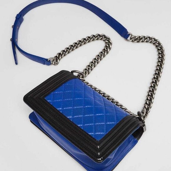 Chanel Blue/Black Quilted Lambskin Leather Small Boy Bag - Picture 3 of 9